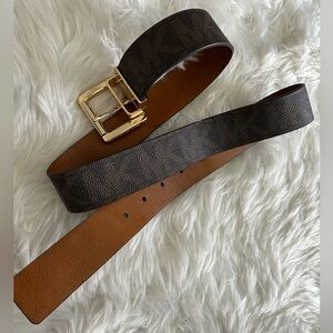Michael kors belt